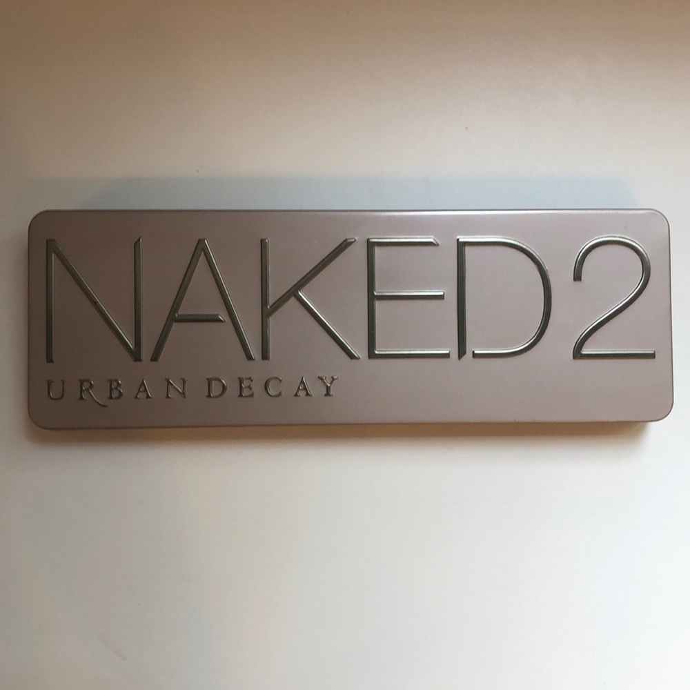 Urban Decay Naked 2 Eyeshadow Palette